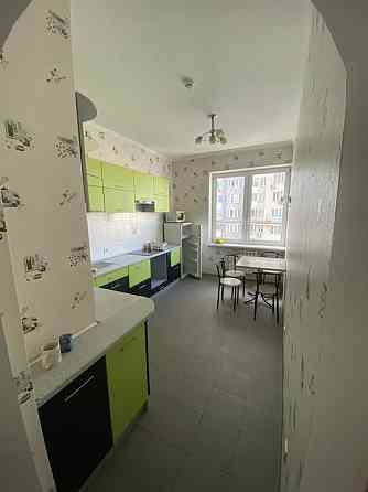 Оренда Квартира 2-кімнатна, 12/25 поверх на Срибнокильская ул., 3Б Київ