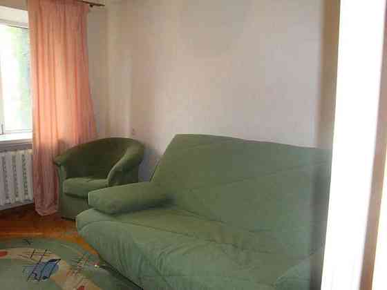 Оренда Квартира 3-кімнатна, 3/10 поверх на пр. Победы Киев