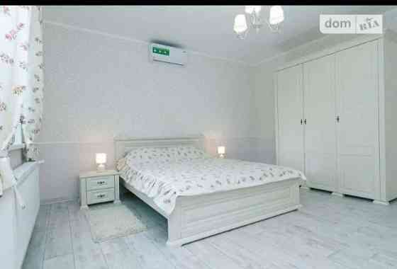 Оренда Квартира на ул. Садовая Київ