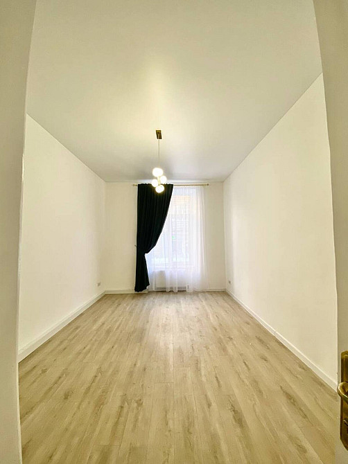 Оренда офісне приміщення на Мулика поверх - 1/5 Івано-Франківськ - фото 1