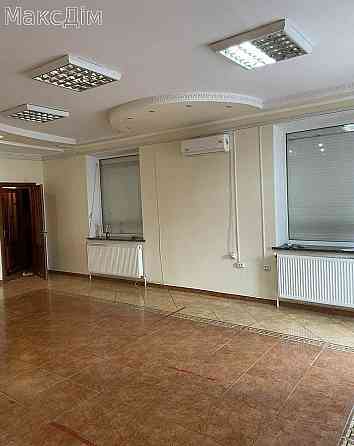 Продаж торгове приміщення на вул. Сергія Короля поверх - 1/10 Тернопіль