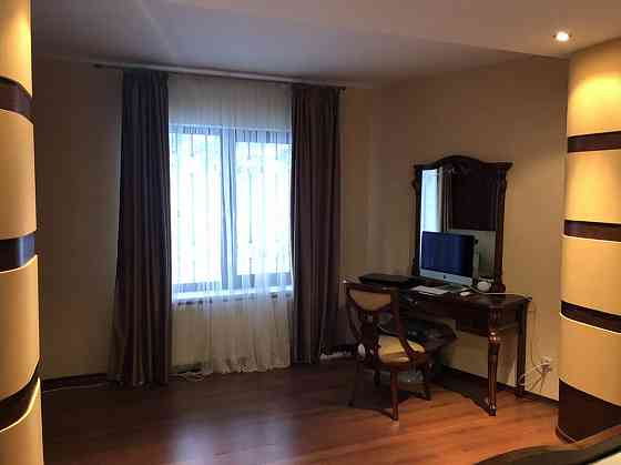 Оренда офісне приміщення на Соборная пл., 1 поверх - 1/1 Odessa