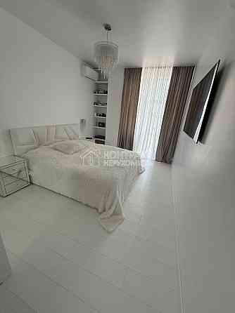 Продаж Квартира 2-кімнатна, 17/17 поверх на вул. Клочківська Kharkiv