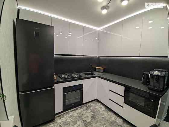 Продаж Квартира 4-кімнатна, 2/9 поверх на Генерала Григоренка (Москаленка) Вінниця