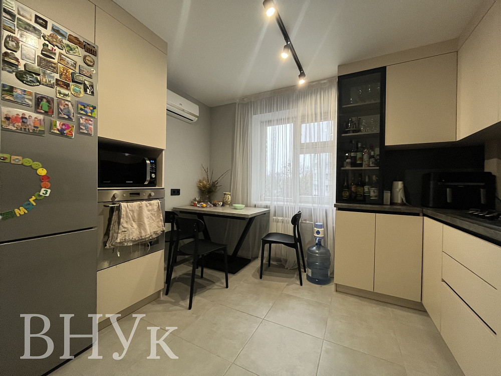 Продаж Квартира 3-кімнатна, 4/6 поверх на вул. Кульчицької Львів - фото 9