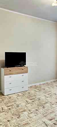 Продаж Квартира 1-кімнатна, 16/16 поверх на вул. Болградська Харків