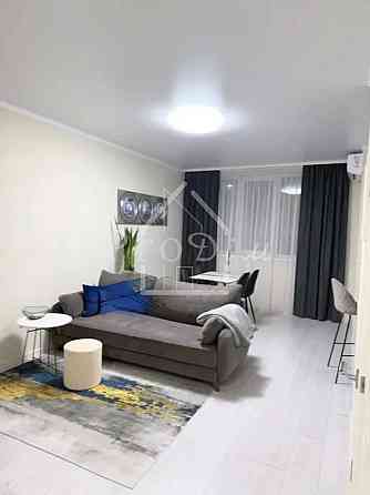 Оренда Квартира 1-кімнатна, 2/4 поверх на Практична вул., 2 Kiev