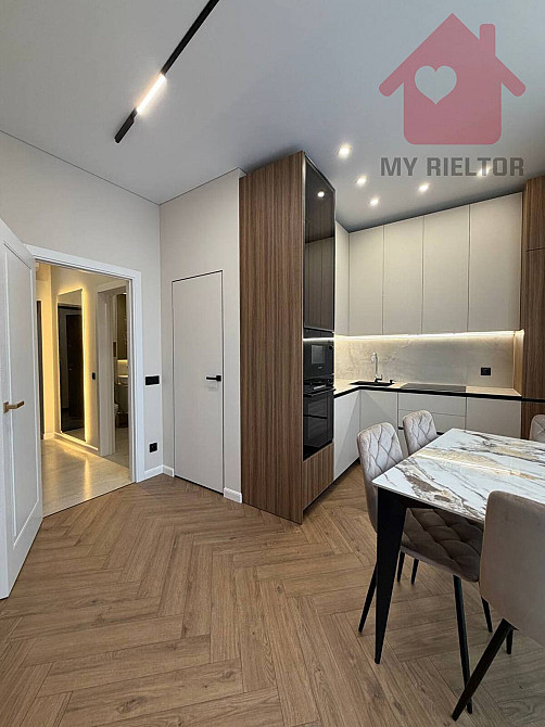 Продаж Квартира 1-кімнатна, 10/15 поверх на Бабяка Ужгород - фото 1