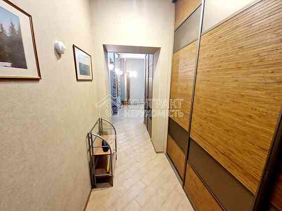 Продаж Квартира 3-кімнатна, 2/9 поверх на вул. Балакірєва Харьков