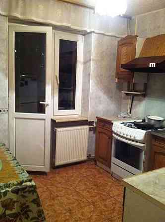 Оренда Квартира 3-кімнатна, 2/9 поверх на ул. Анны Ахматовой, 11 Київ