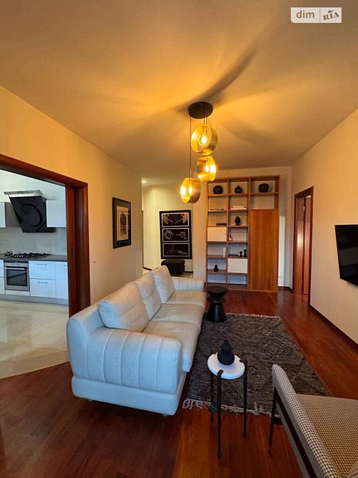 Оренда Квартира 3-кімнатна, 9/10 поверх на вул. Жилянська, 30А Київ - фото 1