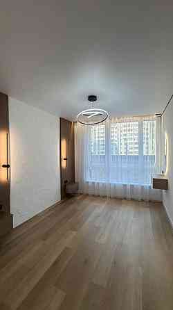 Продаж Квартира 1-кімнатна на Південний б-р, 32Б Ivano-Frankivs'k