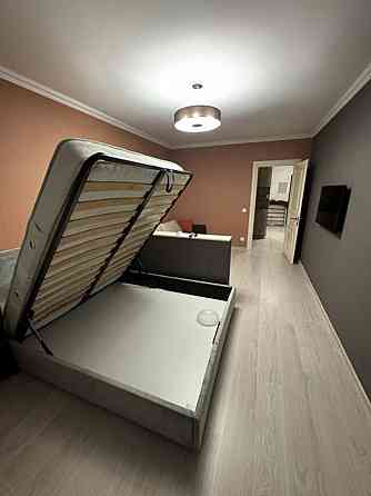 Оренда Квартира 1-кімнатна, 18/26 поверх на Бакинська, 37д Київ