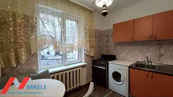 Оренда Квартира 1-кімнатна, 1/16 поверх на Квітневий пров, 1б Kiev