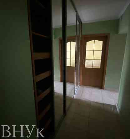 Продаж Квартира 4-кімнатна, 1/6 поверх на вул. Кутківці / Золотогірська Тернопіль