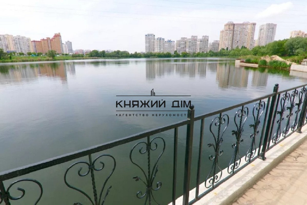 Продажа 3-х к.кв. в ЖК Лебединый, м. Харьковское 5 мин. ходьбы. № 21116833 Київ - фото 3