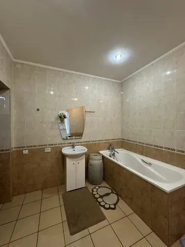 Продаж 2-поверховий   240 кв.м 5 кімн. на Якима Лелеки (Журбинського Григорія) провулок 38 Кропивницький - фото 2