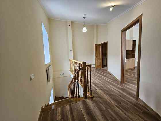 Оренда офісне приміщення на Військових Ветеранів поверх - 3/3 Івано-Франківськ