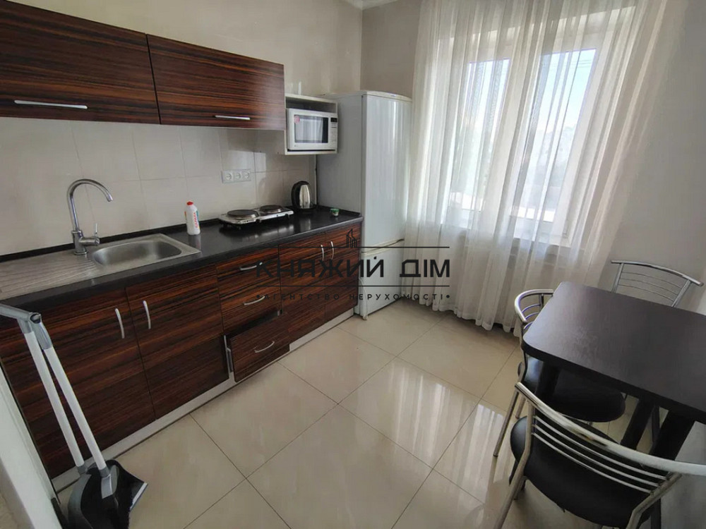 Оренда Квартира 1-кімнатна, 9/9 поверх на Кловский спуск Київ - фото 3