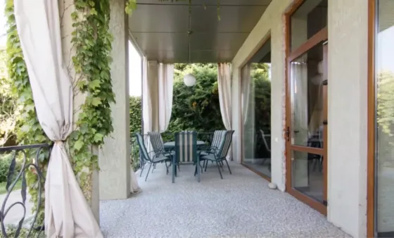 Оренда Будинок на вул. Південна Одеса