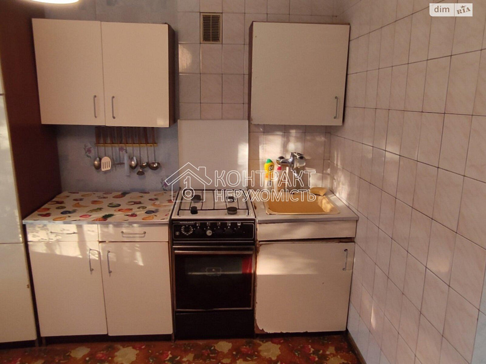 Продаж Квартира 1-кімнатна, 1/9 поверх на вул. Плиточная Харьков - изображение 1