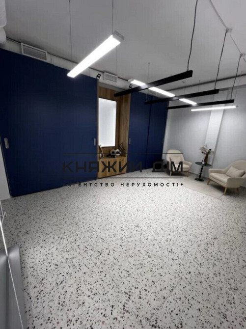 Оренда приміщення вільного призначення на Межигорская ул. поверх - 1/4 Київ - фото 1