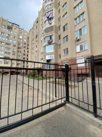 Продам 3-х кімнатну квартиру в ЖК "Новий Квартал" (вул.Бочарова) Одесса