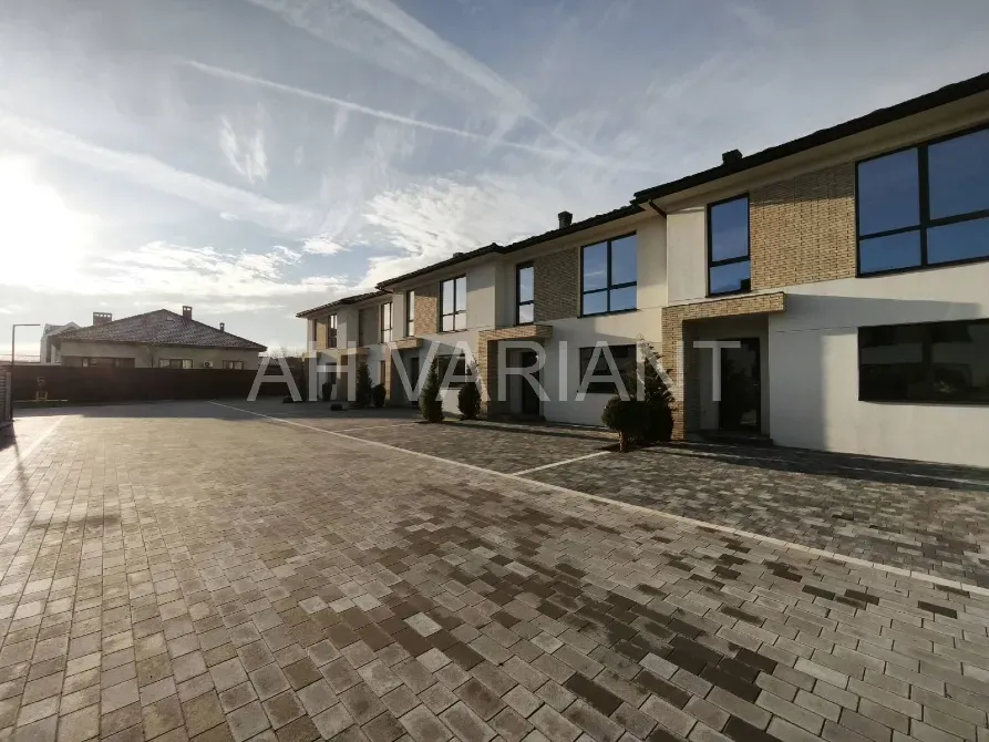 Продаж 2-поверховий Будинок з ділянкою 1.5 сот 135 кв.м 4 кімн. на Дулова Минай - фото 1