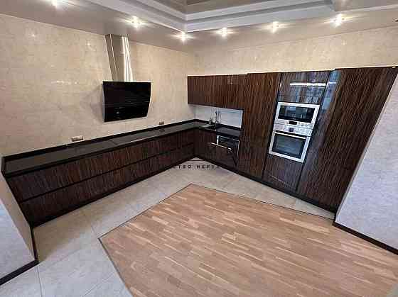 Продаж 4к Квартира  Маршала Тимошенко ул./Левка Лукьяненко ул. Kiev