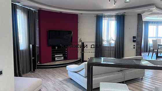 Продаж Квартира 4-кімнатна, 27/28 поверх на Анны Ахматовой ул. Київ