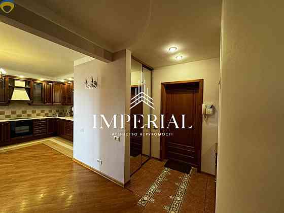 Продаж Квартира 3-кімнатна, 15/17 поверх на вул. Мокра Київ