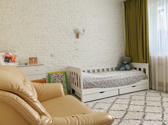 Оренда Квартира 3-кімнатна, 22/25 поверх на ул. Ованеса Туманяна, 15а Київ