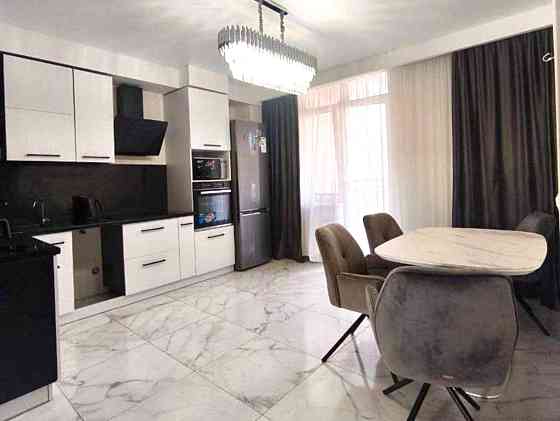 Продаж Квартира 2-кімнатна, 12/23 поверх на Жаботинского ул., 56а Odessa