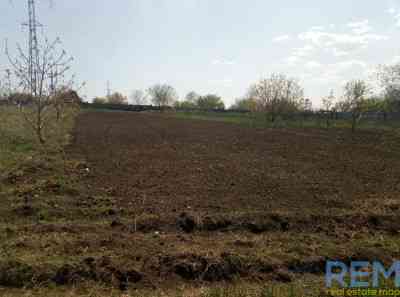 Продаж земельної ділянки 0.2 соток на ул. Молодіжна, 1 Усатове