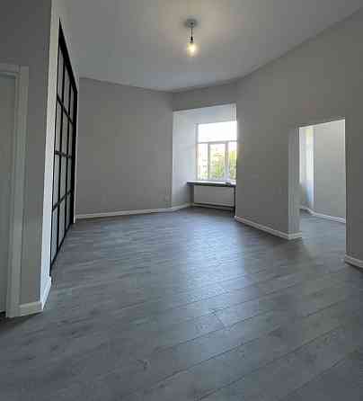 Продаж 2к Квартира 53 кв.м Січових Стрільців, 8 Львів