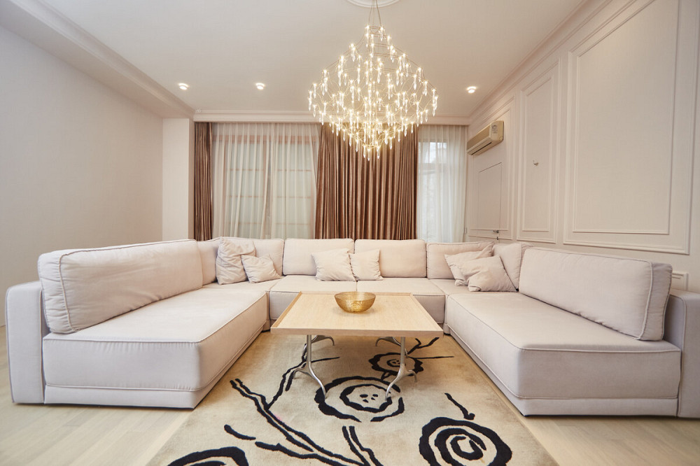 Продаж Квартира 4-кімнатна, 3/4 поверх на Семинарская ул. Одеса - фото 1