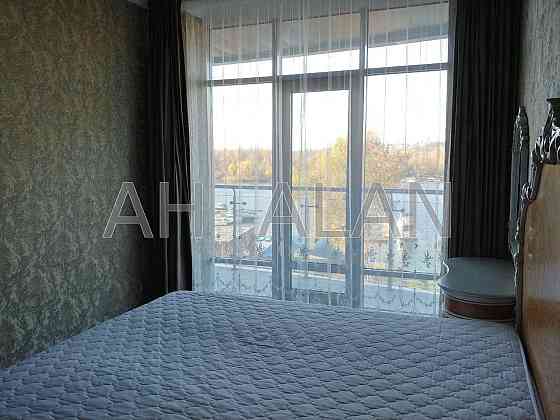 Оренда Будинок 1-кімнатний на Окіпної Раїси вул., 18 Київ