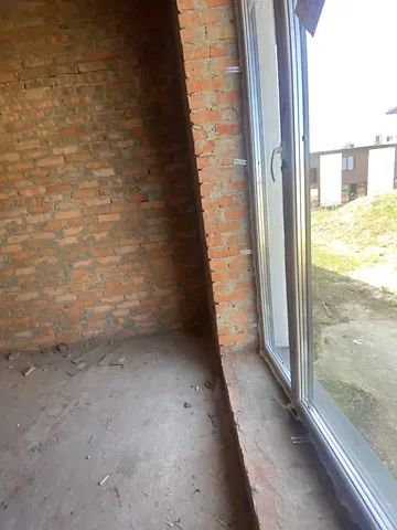 Продаж 1-поверховий   73 кв.м 4 кімн. на Веснянковий масив Рівне - фото 8