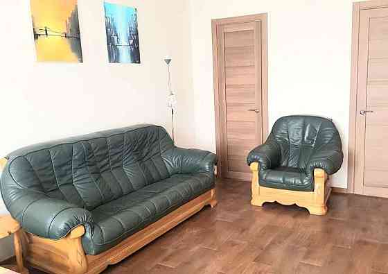 Оренда Квартира 1-кімнатна, 15/25 поверх на ул. Вырлицкая Київ