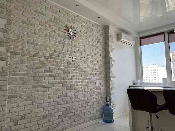 Оренда Квартира 2-кімнатна, 20/25 поверх на Урловская ул., 23 а Київ