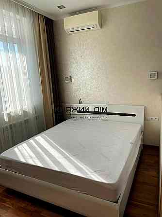 Оренда Квартира 1-кімнатна, 18/24 поверх на вул. Клименко Ивана ул./Преображенська Киев