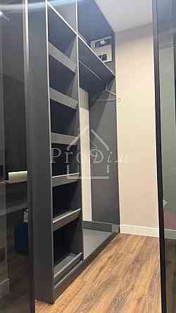 Продаж Квартира 1-кімнатна, 24/26 поверх на Кадетський Гай вул., 10 Kiev