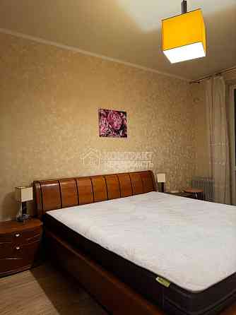 Оренда Квартира 3-кімнатна, 5/9 поверх на вул. Балакірєва Харьков