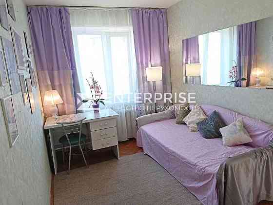 Продаж Квартира 3-кімнатна, 6/9 поверх на вул. Оболонський Киев