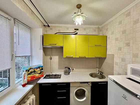 Оренда Квартира 1-кімнатна, 4/5 поверх на Жилянська, 30/32а Kiev