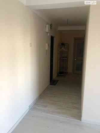 Продаж Квартира 3-кімнатна, 4/9 поверх на Героїв полку «Азов» вул., д. 30 Київ