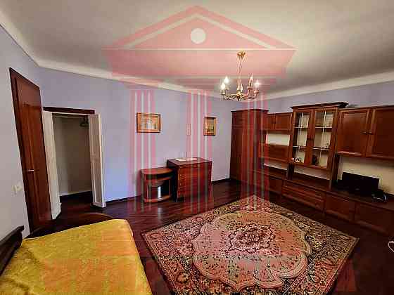 Оренда Квартира 1-кімнатна, 1/2 поверх на Калмикова, 8 Борисполь