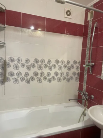 Продам 2-х комнатную квартиру с видом на море на п.Котовского Одеса