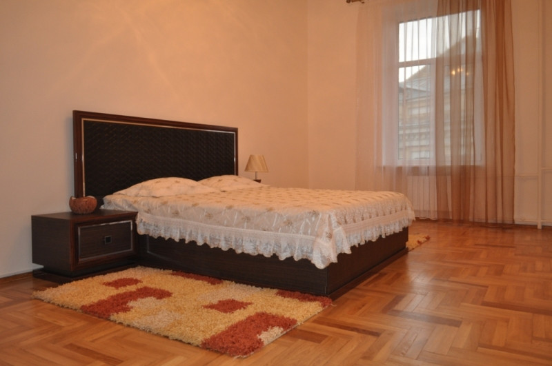 БЕЗ КОМІСІЇ оренда 3х кімнатної квартири на Андріївському узвозі! Код об'єкта: 1130806 Kiev - photo 5