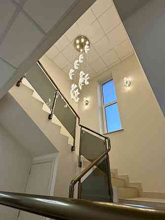 Продаж приміщення вільного призначення на Жемчужная ул. приміщень - 17 Одеса